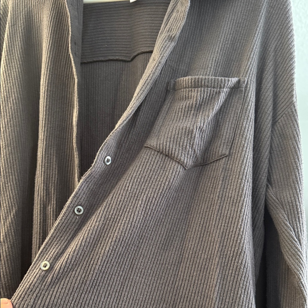 Purple/grey button up - Picture 2 of 2
